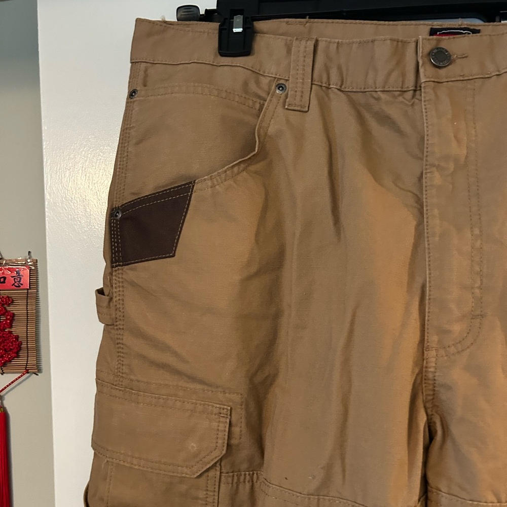 NWT. Wrangler Rancher work pants, khaki, men’s size 40x32 - Picture 8 of 9